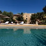 ベッド・アンド・ブレックファスト Masseria Borgo Mortella