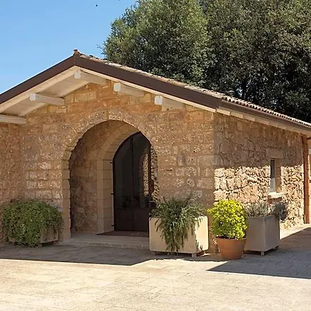 Masseria Borgo Mortella 4*