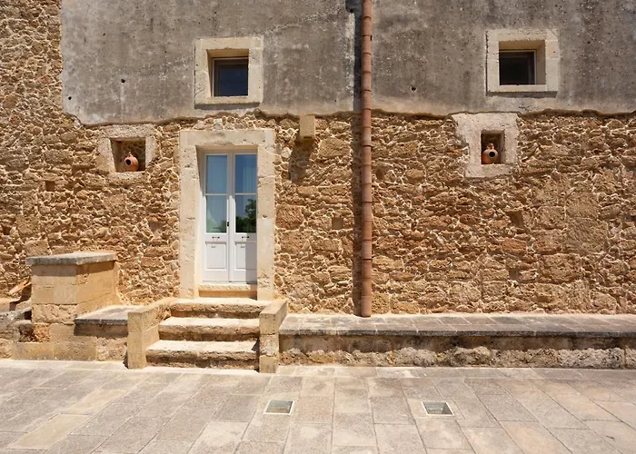 ベッド・アンド・ブレックファスト Masseria Borgo Mortella